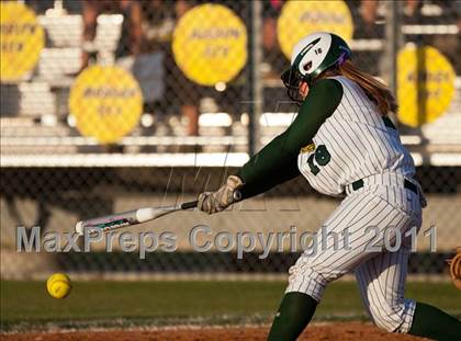 Thumbnail 2 in Montgomery vs Santa Fe (4A Region III Final - Game 1) photogallery.