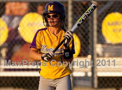 Thumbnail 3 in Montgomery vs Santa Fe (4A Region III Final - Game 1) photogallery.