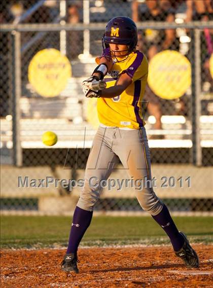 Thumbnail 3 in Montgomery vs Santa Fe (4A Region III Final - Game 1) photogallery.