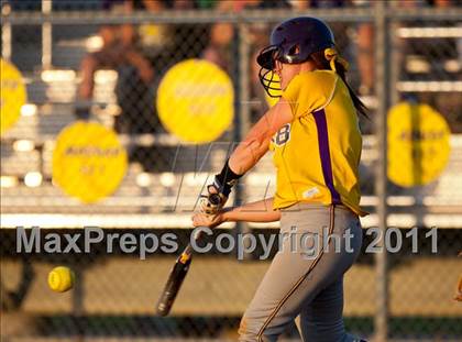 Thumbnail 3 in Montgomery vs Santa Fe (4A Region III Final - Game 1) photogallery.