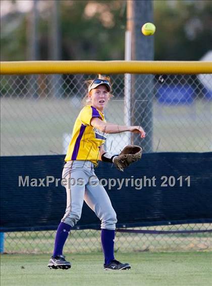 Thumbnail 1 in Montgomery vs Santa Fe (4A Region III Final - Game 1) photogallery.