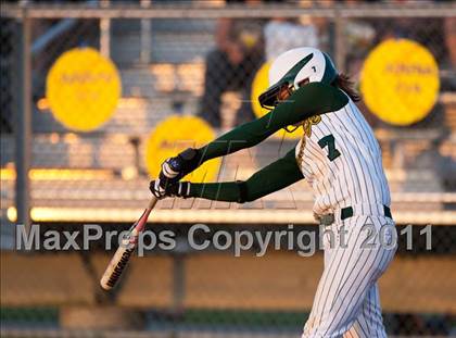 Thumbnail 2 in Montgomery vs Santa Fe (4A Region III Final - Game 1) photogallery.