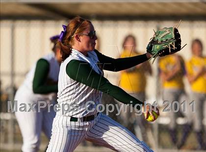Thumbnail 1 in Montgomery vs Santa Fe (4A Region III Final - Game 1) photogallery.