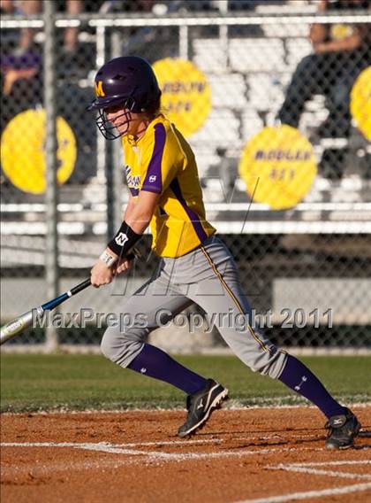 Thumbnail 2 in Montgomery vs Santa Fe (4A Region III Final - Game 1) photogallery.