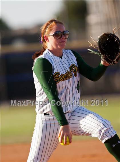 Thumbnail 3 in Montgomery vs Santa Fe (4A Region III Final - Game 1) photogallery.