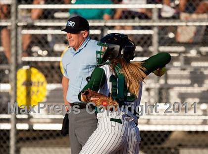 Thumbnail 2 in Montgomery vs Santa Fe (4A Region III Final - Game 1) photogallery.
