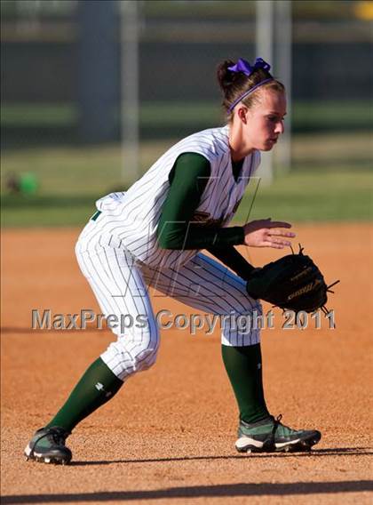 Thumbnail 1 in Montgomery vs Santa Fe (4A Region III Final - Game 1) photogallery.