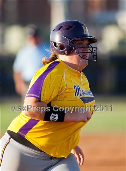 Thumbnail 2 in Montgomery vs Santa Fe (4A Region III Final - Game 1) photogallery.