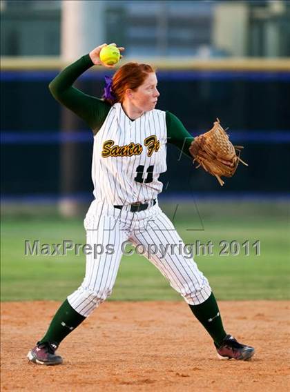 Thumbnail 3 in Montgomery vs Santa Fe (4A Region III Final - Game 1) photogallery.