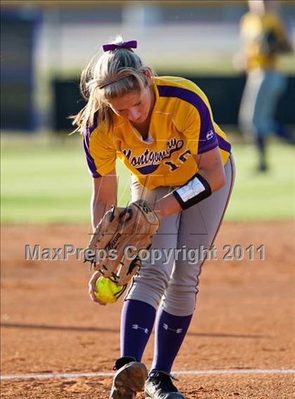 Thumbnail 1 in Montgomery vs Santa Fe (4A Region III Final - Game 1) photogallery.