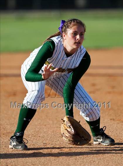 Thumbnail 3 in Montgomery vs Santa Fe (4A Region III Final - Game 1) photogallery.