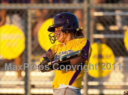 Thumbnail 2 in Montgomery vs Santa Fe (4A Region III Final - Game 1) photogallery.