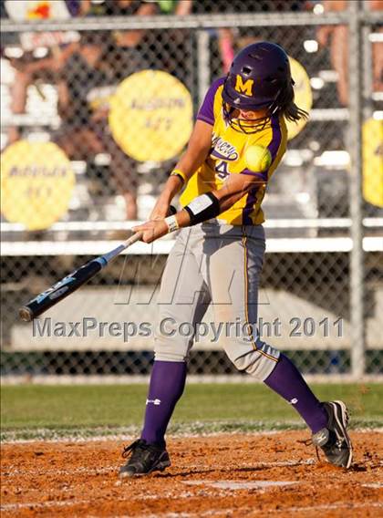 Thumbnail 3 in Montgomery vs Santa Fe (4A Region III Final - Game 1) photogallery.