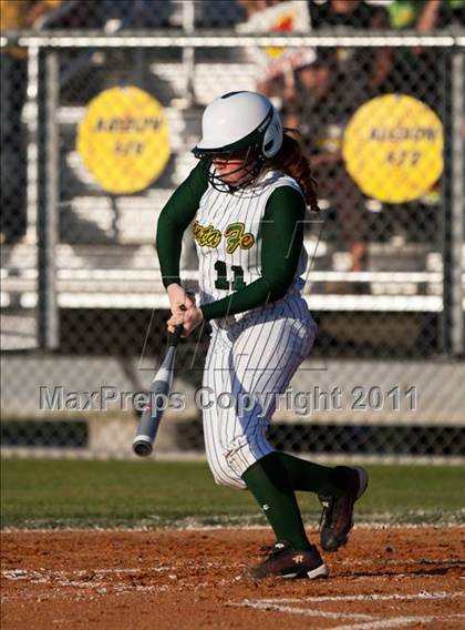 Thumbnail 2 in Montgomery vs Santa Fe (4A Region III Final - Game 1) photogallery.