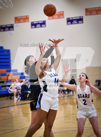 Thumbnail 3 in Puyallup at Olympia (SPSL 4A Playoff) photogallery.