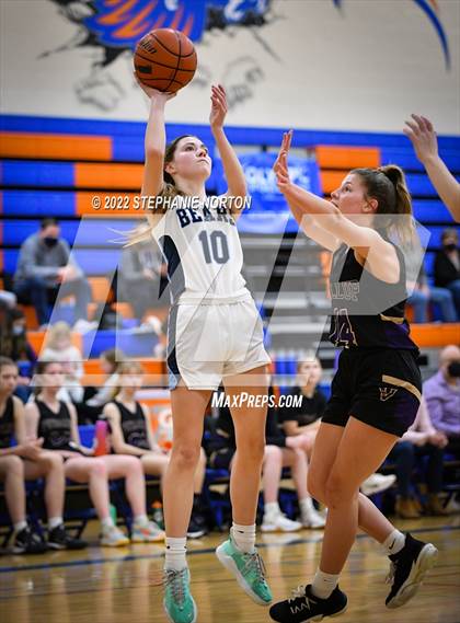 Thumbnail 2 in Puyallup at Olympia (SPSL 4A Playoff) photogallery.