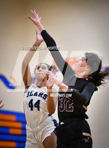 Thumbnail 2 in Puyallup at Olympia (SPSL 4A Playoff) photogallery.