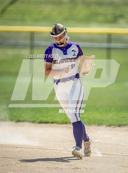 Thumbnail 3 in Grand Island @ Lincoln Southeast photogallery.