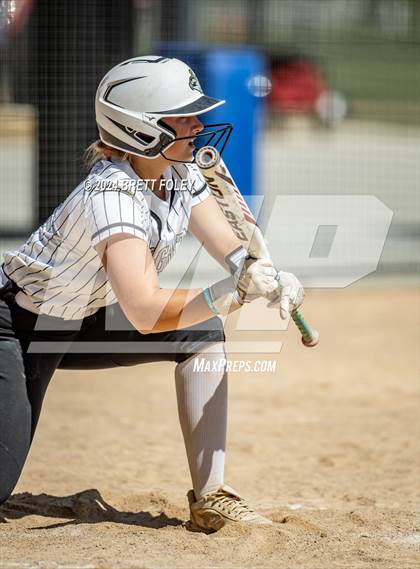 Thumbnail 3 in Grand Island @ Lincoln Southeast photogallery.