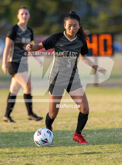 Thumbnail 3 in South View vs Gray's Creek (United 8 Conference Tournament First Round) photogallery.