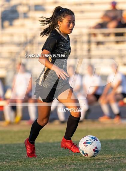Thumbnail 2 in South View vs Gray's Creek (United 8 Conference Tournament First Round) photogallery.