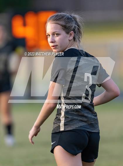 Thumbnail 2 in South View vs Gray's Creek (United 8 Conference Tournament First Round) photogallery.