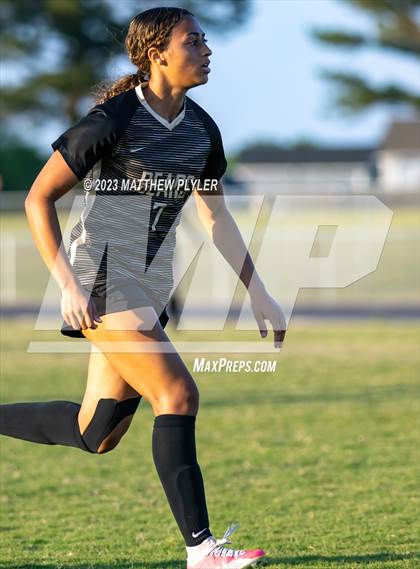 Thumbnail 1 in South View vs Gray's Creek (United 8 Conference Tournament First Round) photogallery.