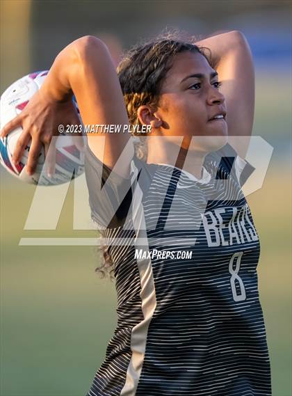 Thumbnail 3 in South View vs Gray's Creek (United 8 Conference Tournament First Round) photogallery.