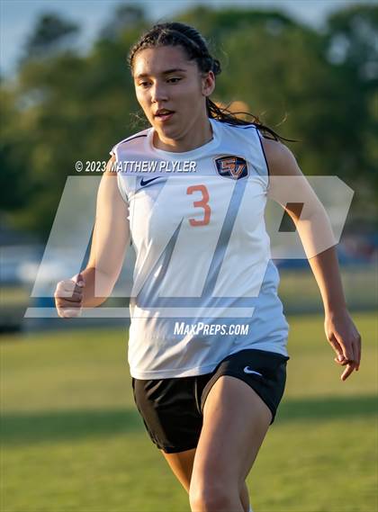 Thumbnail 2 in South View vs Gray's Creek (United 8 Conference Tournament First Round) photogallery.