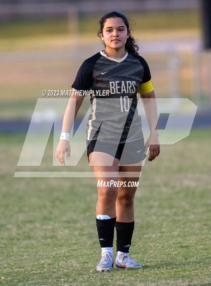 Thumbnail 3 in South View vs Gray's Creek (United 8 Conference Tournament First Round) photogallery.