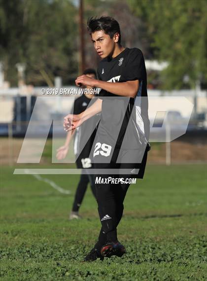 Thumbnail 1 in Servite vs Sunny Hills (NOCC Tournament) photogallery.