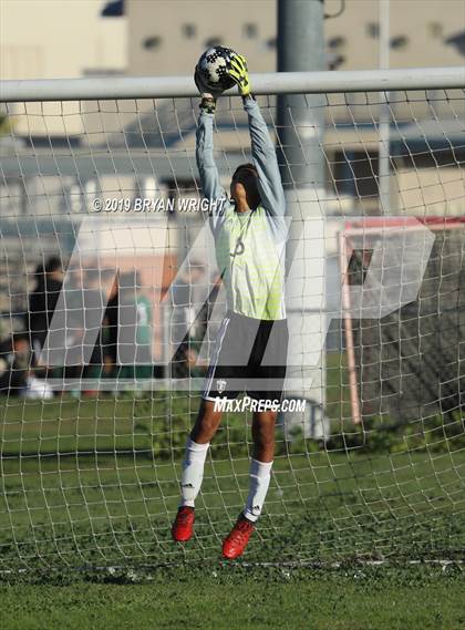 Thumbnail 3 in Servite vs Sunny Hills (NOCC Tournament) photogallery.