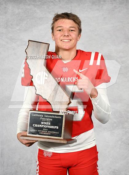 Thumbnail 2 in Mater Dei (CIF State Open Awards) photogallery.