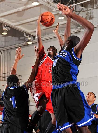 Thumbnail 3 in Windward vs. Leuzinger (2009 Pangos Dream Classic) photogallery.