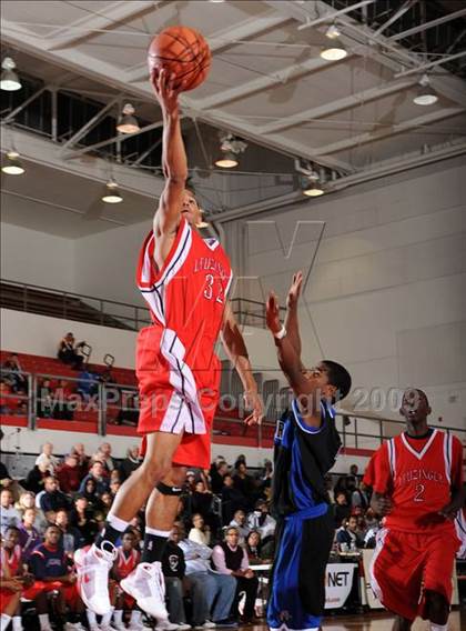 Thumbnail 1 in Windward vs. Leuzinger (2009 Pangos Dream Classic) photogallery.