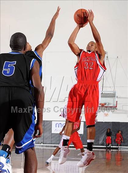 Thumbnail 2 in Windward vs. Leuzinger (2009 Pangos Dream Classic) photogallery.