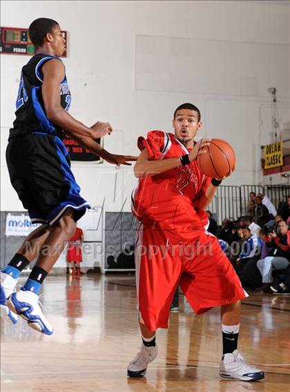 Thumbnail 2 in Windward vs. Leuzinger (2009 Pangos Dream Classic) photogallery.