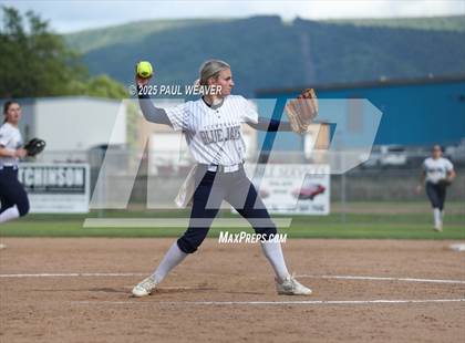 Thumbnail 2 in Midd-West vs. Central Columbia (PIAA D4 Class 4A Semifinal) photogallery.