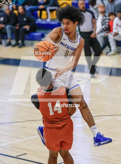 Thumbnail 2 in McEachern vs. Kell (TOC Super Saturday) photogallery.