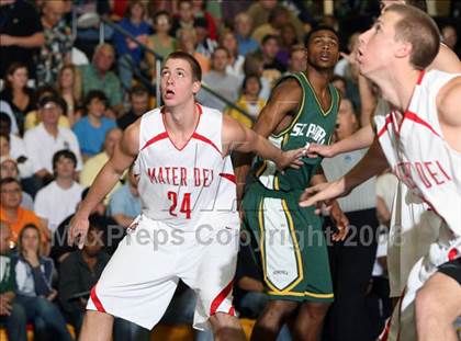 Thumbnail 1 in Mater Dei vs. St. Patrick (City of the Palms Classic) photogallery.