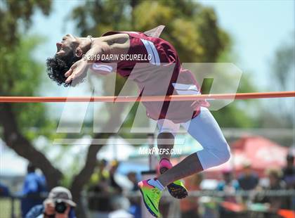 Thumbnail 3 in AIA Track & Field Championships (Boys High Jump) photogallery.