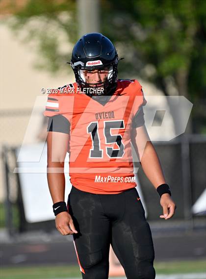 Thumbnail 1 in Ocoee @ Oviedo (Spring Game) photogallery.