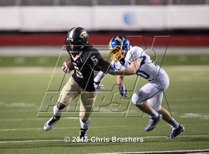 Thumbnail 1 in Central vs. Lakeside (War Memorial Stadium) photogallery.
