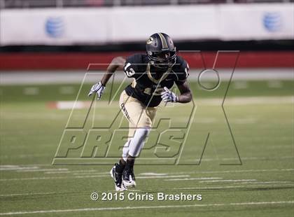 Thumbnail 2 in Central vs. Lakeside (War Memorial Stadium) photogallery.