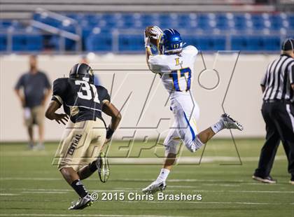 Thumbnail 3 in Central vs. Lakeside (War Memorial Stadium) photogallery.