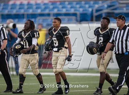 Thumbnail 3 in Central vs. Lakeside (War Memorial Stadium) photogallery.