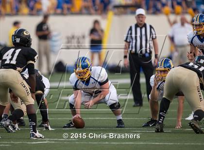 Thumbnail 1 in Central vs. Lakeside (War Memorial Stadium) photogallery.