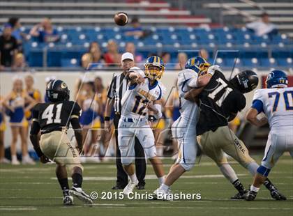 Thumbnail 3 in Central vs. Lakeside (War Memorial Stadium) photogallery.