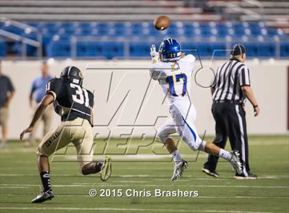 Thumbnail 1 in Central vs. Lakeside (War Memorial Stadium) photogallery.