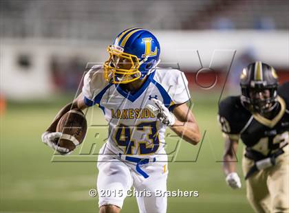 Thumbnail 2 in Central vs. Lakeside (War Memorial Stadium) photogallery.